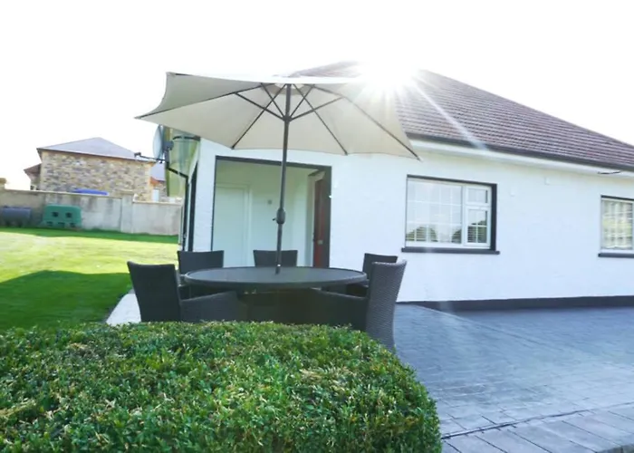 Sunrise Cottage On Shores Off Lough Gowna
